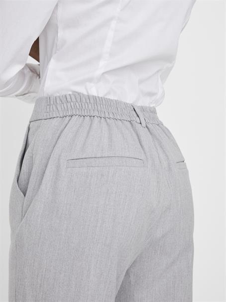 VMMAYA MW LOOSE SOLID PANT NOOS hellgrau2