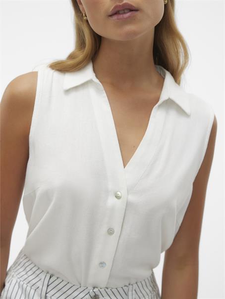 VMMYMILO SL V-NECK SHIRT WVN GA BOO snow white