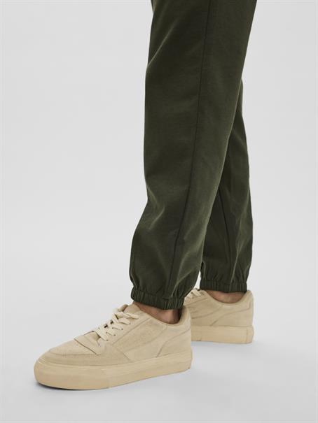 VMOCTAVIA HW SWEAT PANT NOOS rosin
