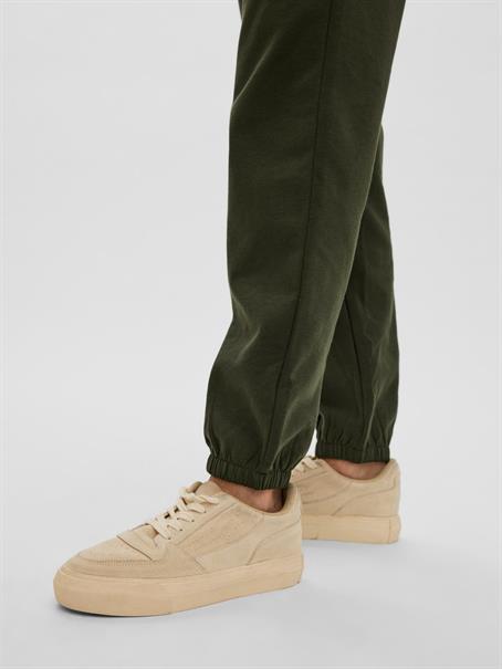 VMOCTAVIA HW SWEAT PANT NOOS rosin