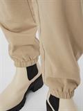 VMOCTAVIA HW SWEAT PANT NOOS white pepper