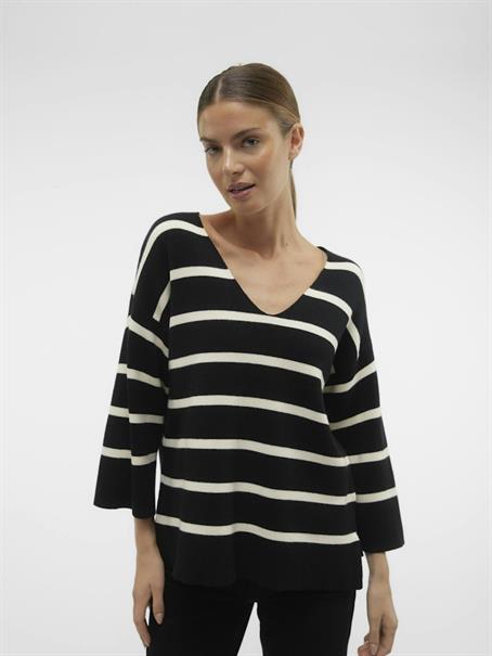 VMSABA 3/4 V-NCK STRIPE PULL GA NOOS black