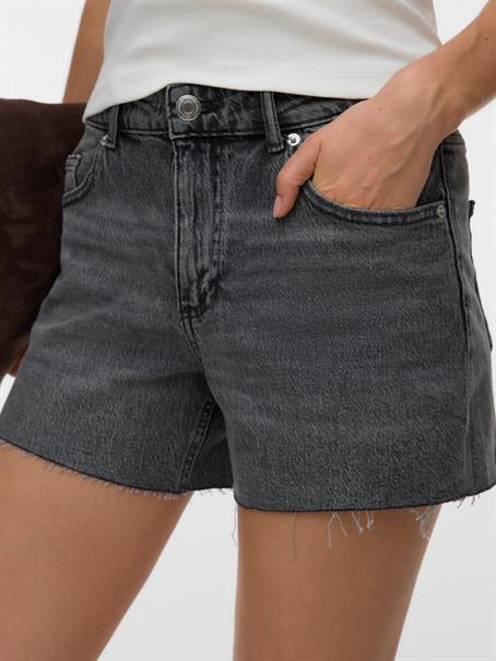 VMTESS MR SHORT DNM SHORTS MIX GA NOOS medium grey denim