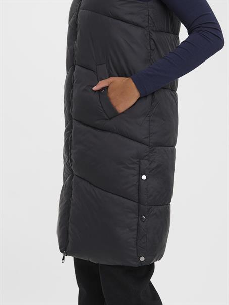 %VMUPPSALA 3-4 WAISTCOAT black
