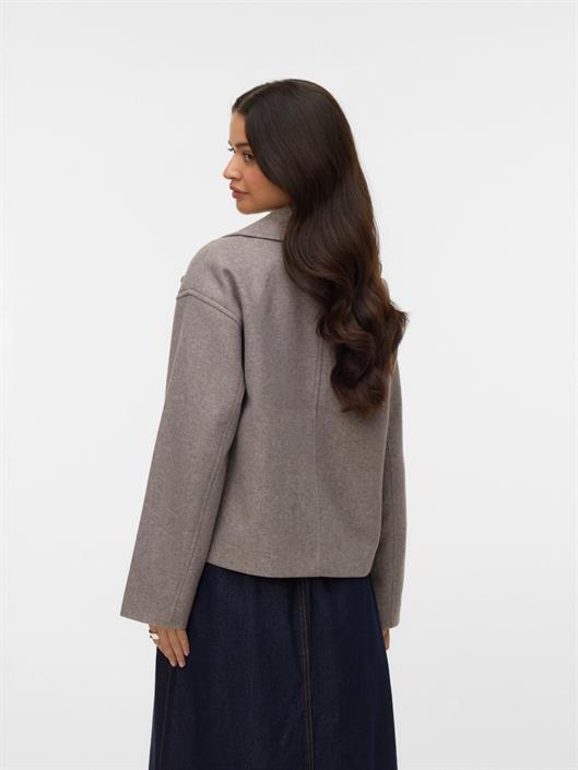 vmvinceline-short-jacket-noos-driftwood