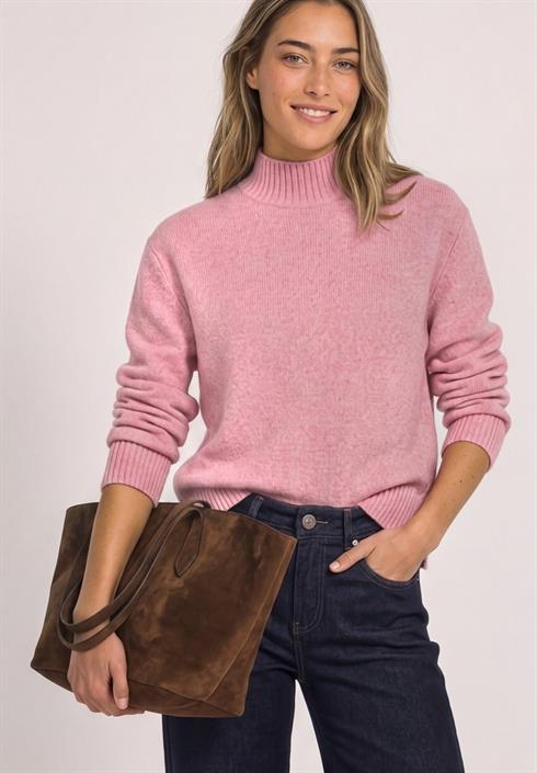 warm-blush-mel
