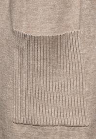 warm taupe mel.