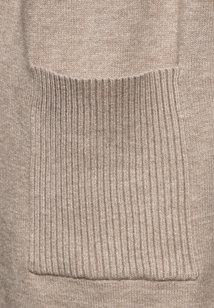 warm taupe mel.