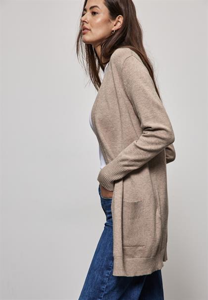 warm taupe mel.