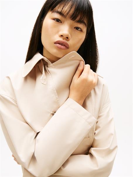 Water Repellent Relaxed Short Trench Coat white clay