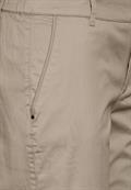 Weiche Chino safari beige