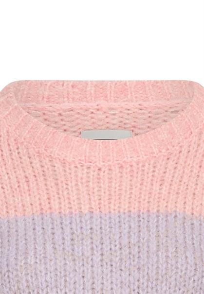 Weicher Pullover im Boxy Fit winter berry