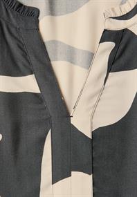 whale tail grey