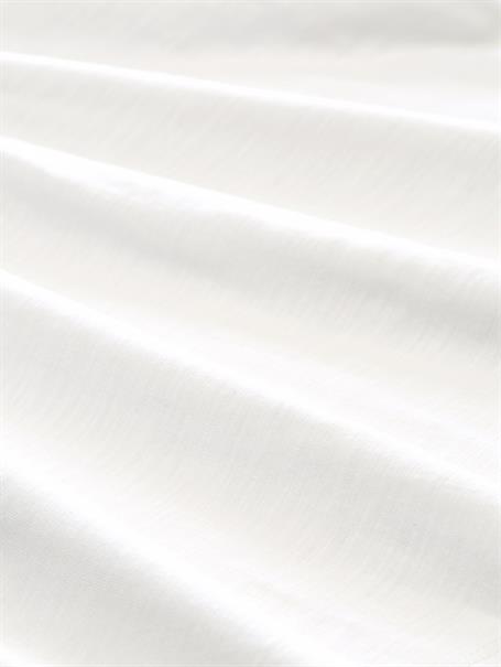 whisper white