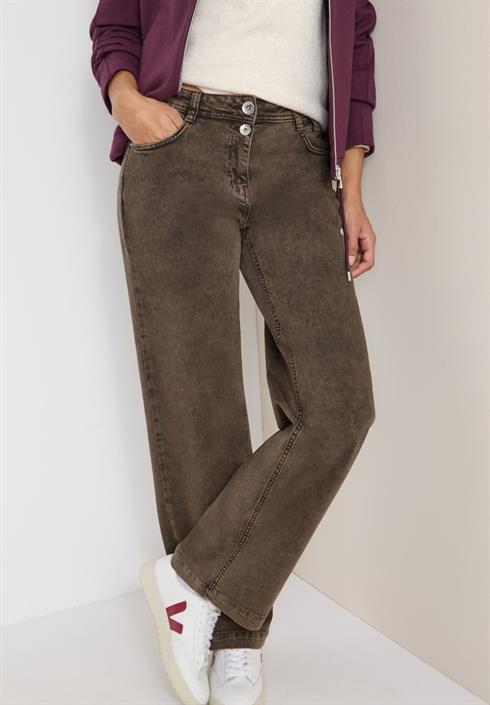 wide-leg-jeans-chocolate-mousse