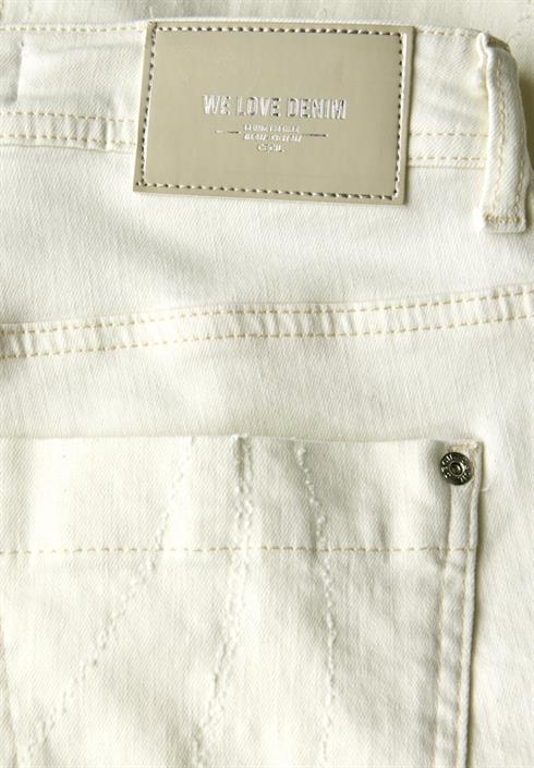 wide-leg-jeans-light-beige