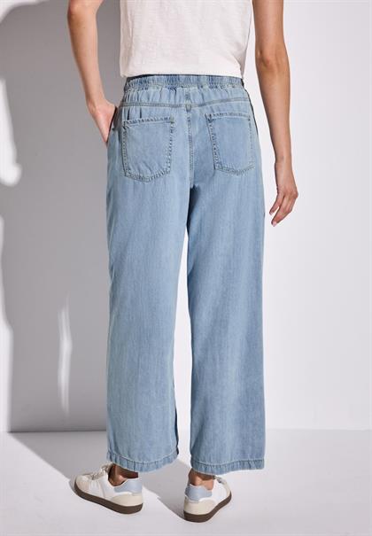Wide Leg Jeans light blue clean