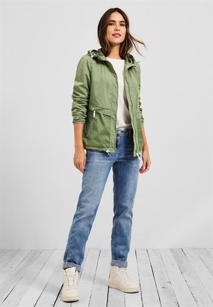 Windbreaker mit Kapuze leaf green