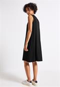 Ärmelloses Kleid black